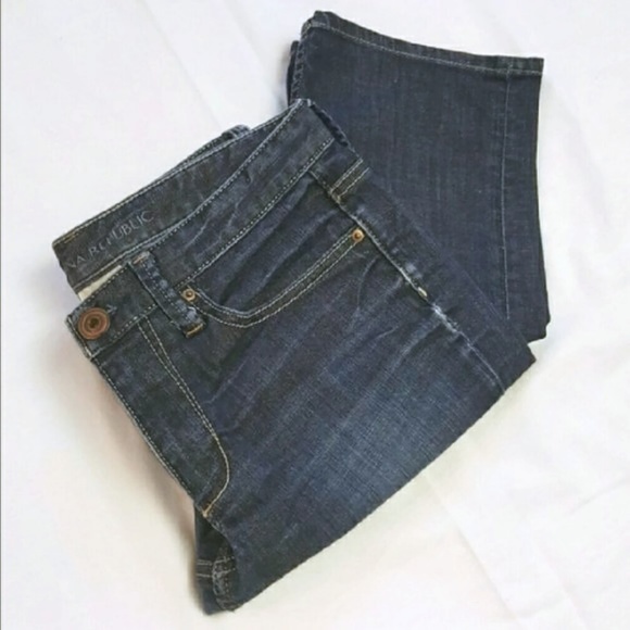 Banana Republic Denim - Banana Republic straight leg jeans